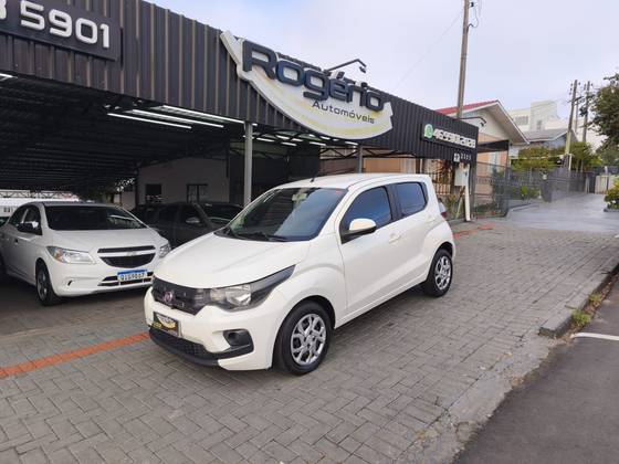 FIAT MOBI 1.0 EVO FLEX LIKE. MANUAL FIAT MOBI 1.0 EVO FLEX LIKE. MANUAL